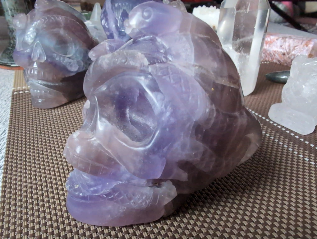 Amethyst Skull with Snakes Carving - photo 5