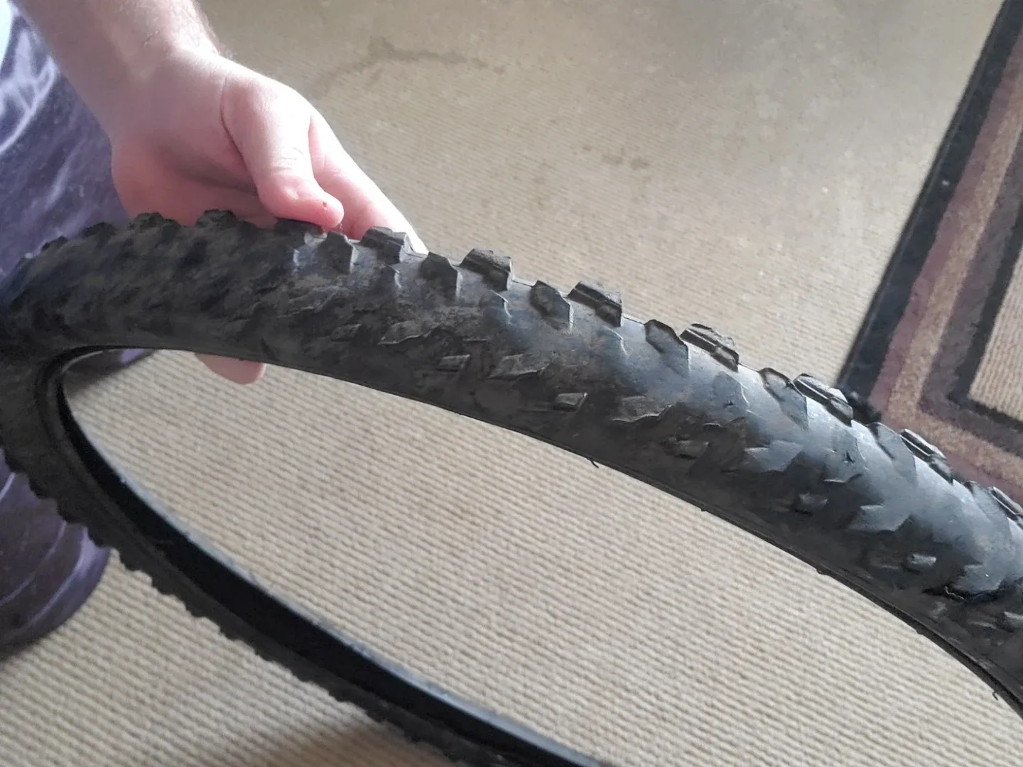 Deyoun NJ Tyre 26 x 1.95 image indicator(4)