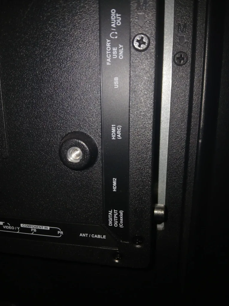 Insignia 39" LED TV NS-39D310NA16 image indicator(7)