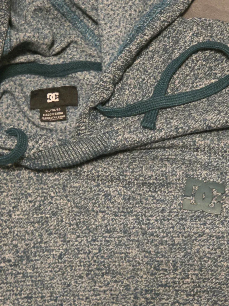 DC Hoodie, Size XL