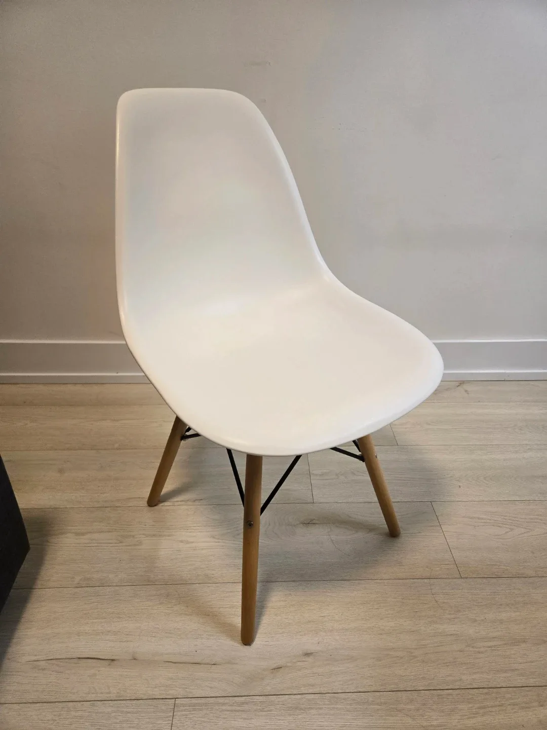 Akiles 5 Piece Dining Table Set - Wayfair image indicator(5)