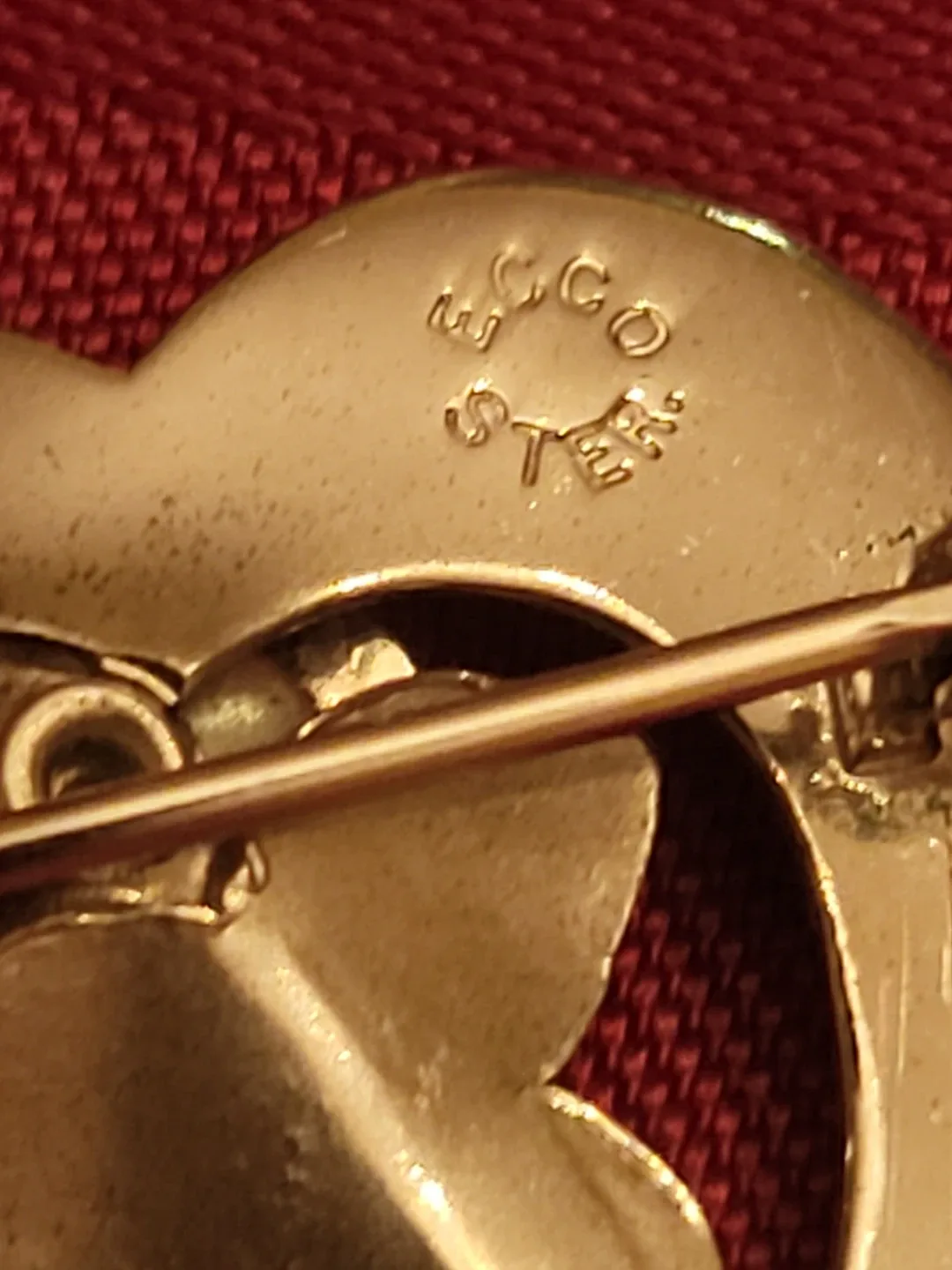 Vintage ECCo Sterling Heart & Rose Pin image indicator(2)