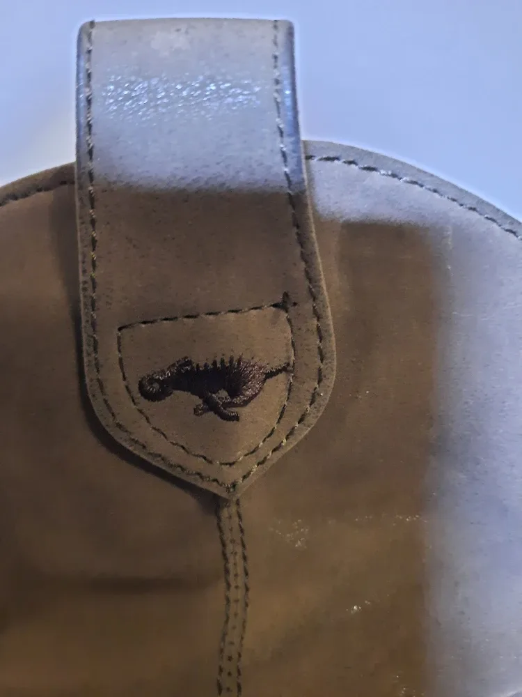 KOOLABURRA by UGG Suede Boots, Size 8.5 image indicator(3)