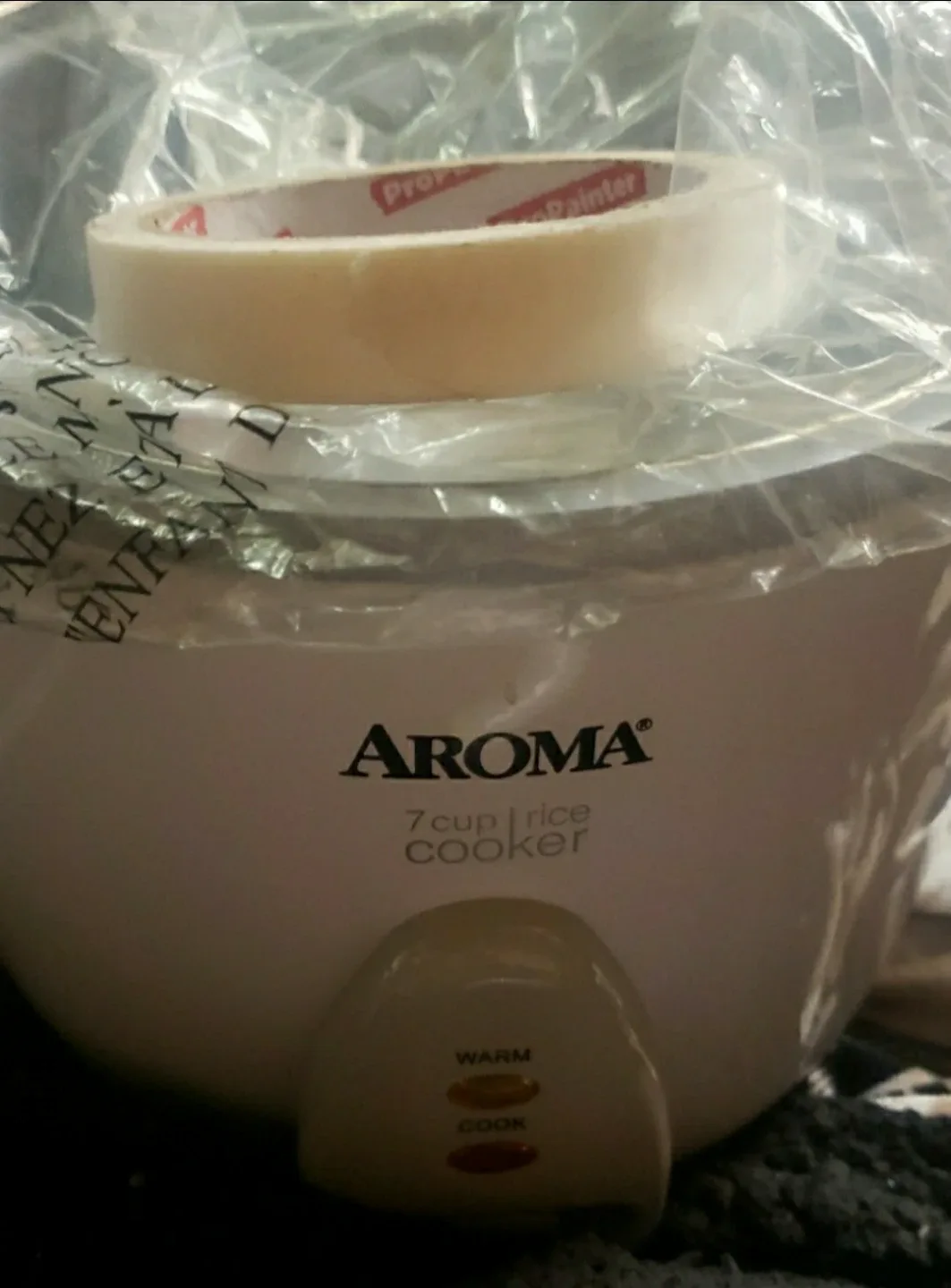 Aroma 7-Cup Rice Cooker - Like New!
