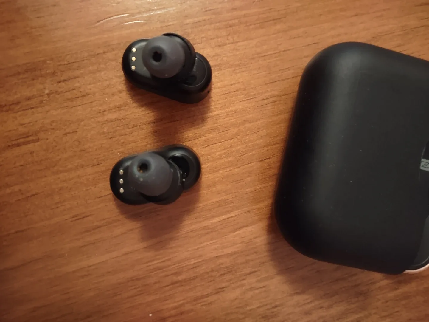 Sony WF-1000XM3 Wireless Earbuds image indicator(6)