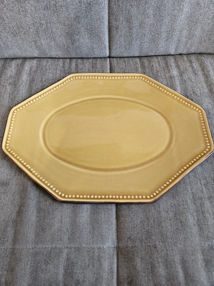 Ceramic Decorative Octagon Plate - Mustard Gloss Finish