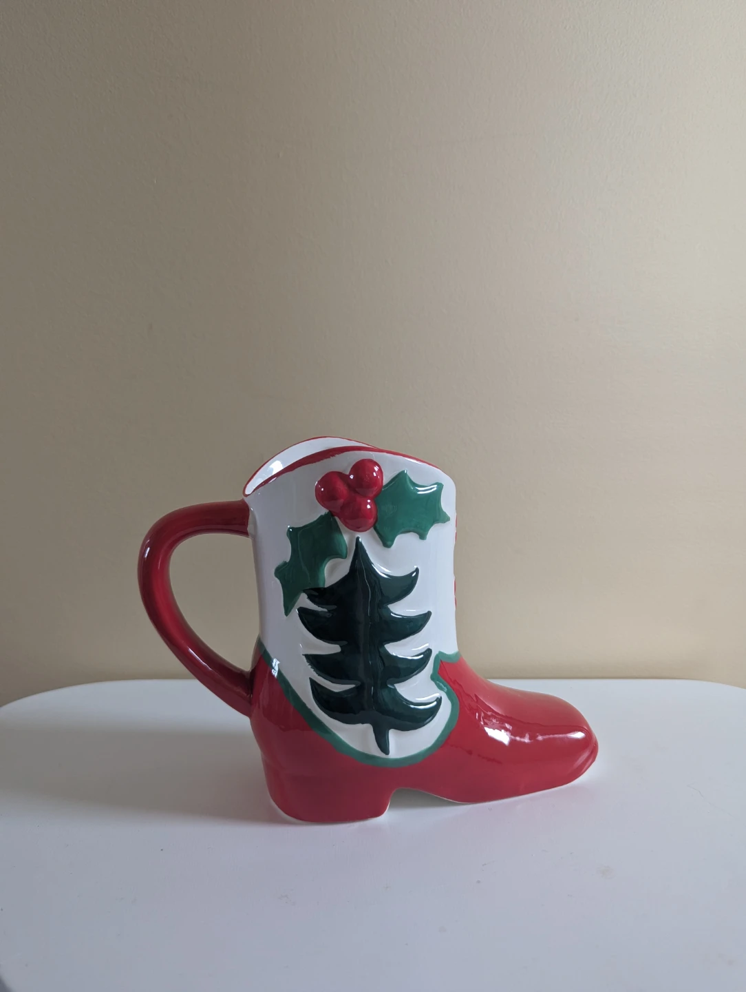 CHRISTMAS COWBOY BOOT CERAMIC MUG VASE - photo 2