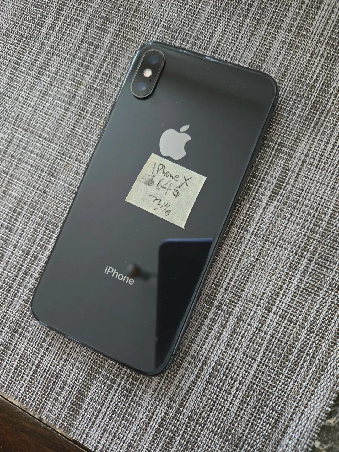 Apple iPhone X - Black 64GB image indicator(2)