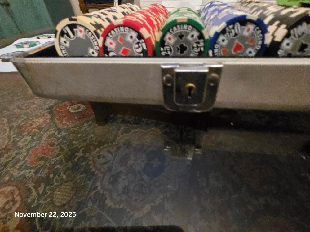 Professional Poker Set, Clay Chips image indicator(7)