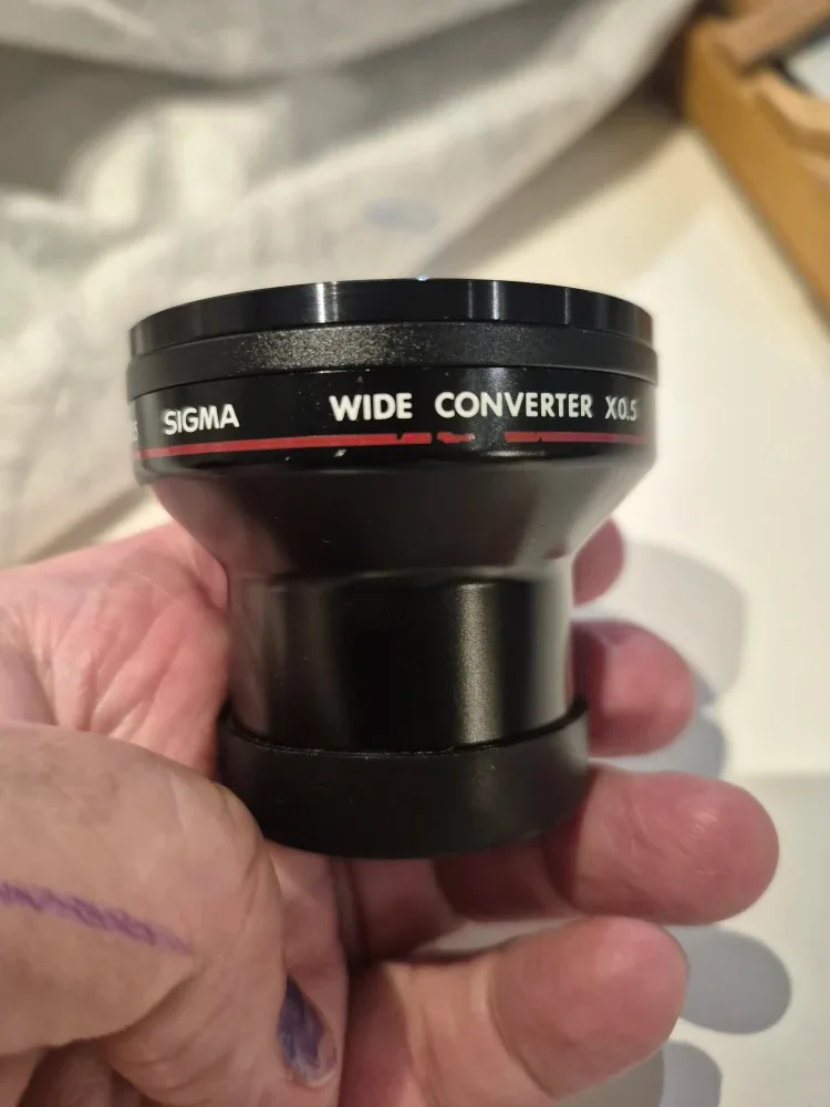 Sigma Wide Converter x0.5 Lens