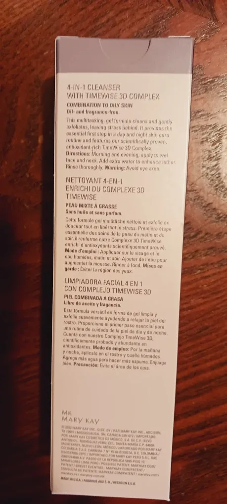 NEW !! Mary Kay TimeWise 4-in-1 Cleanser - New! image indicator(3)