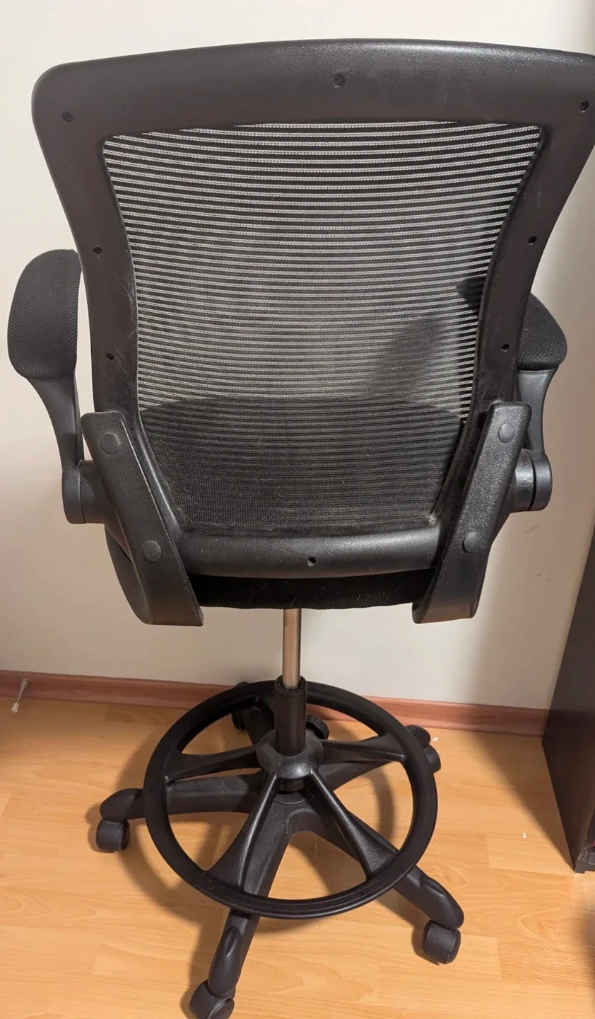 Black Mesh Ergonomic Office Chair with Adjustable Foot Ring image indicator(2)