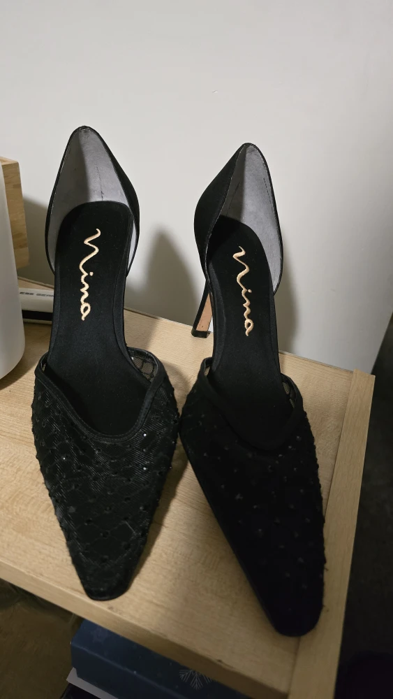 Nina Black Heels - Size 9.5M