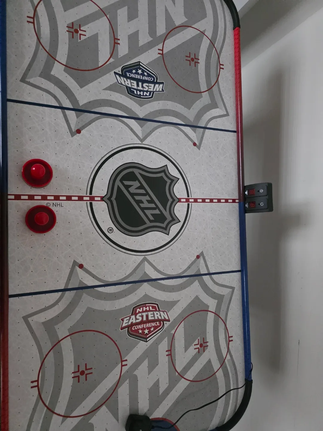 NHL Air Hockey Table image indicator(2)