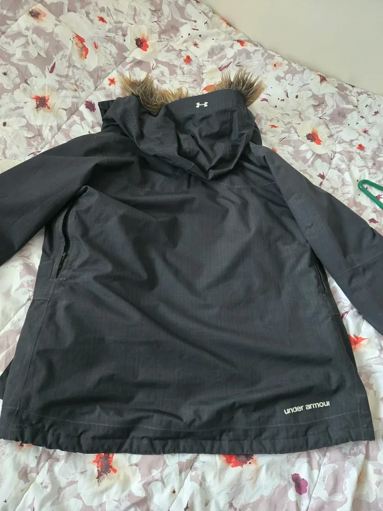 Under Armour Armour Storm Coldgear Infrared Jacket - XL image indicator(2)