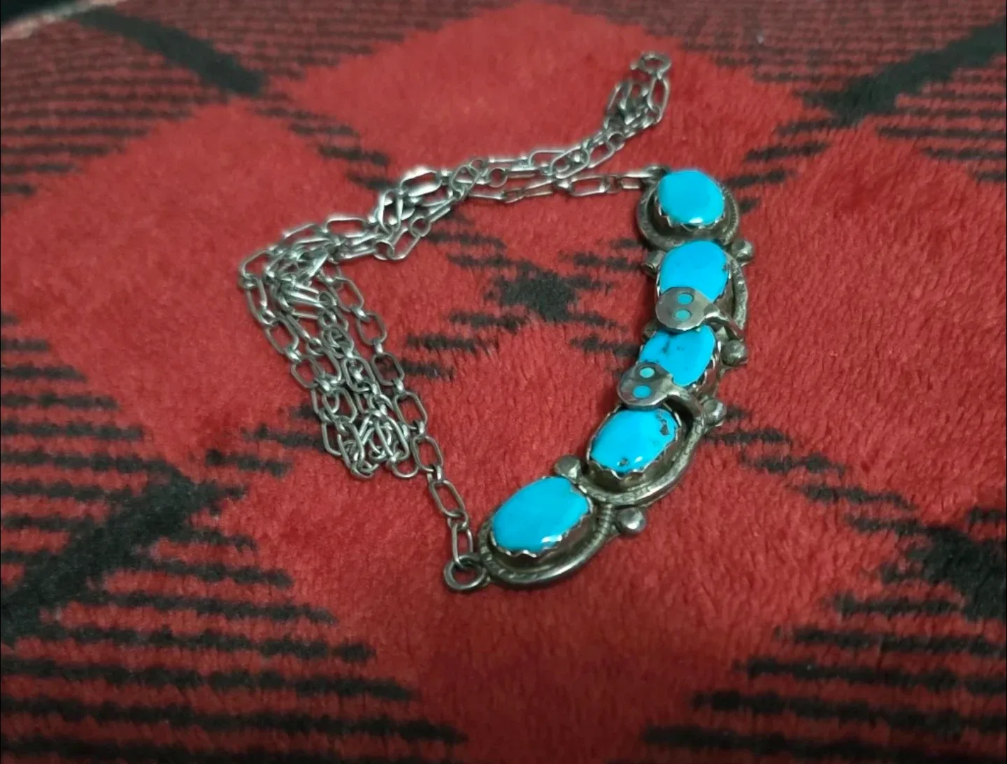 ZUNI Native Turquoise Sterling Silver Effie Stamped image indicator(2)