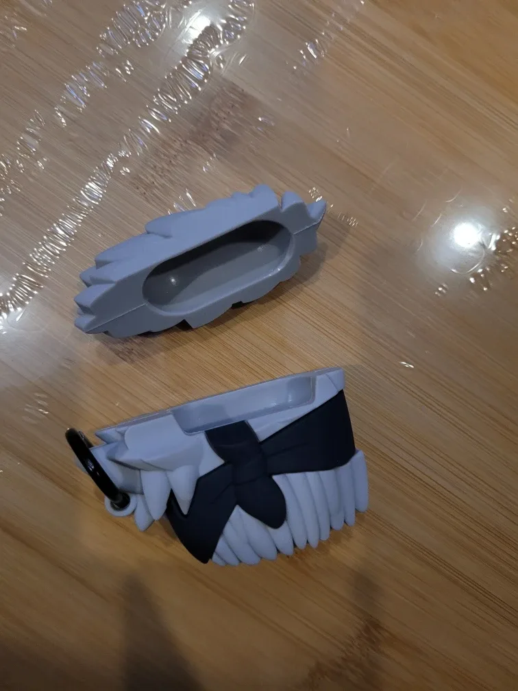 Kakashi AirPods Case image indicator(3)