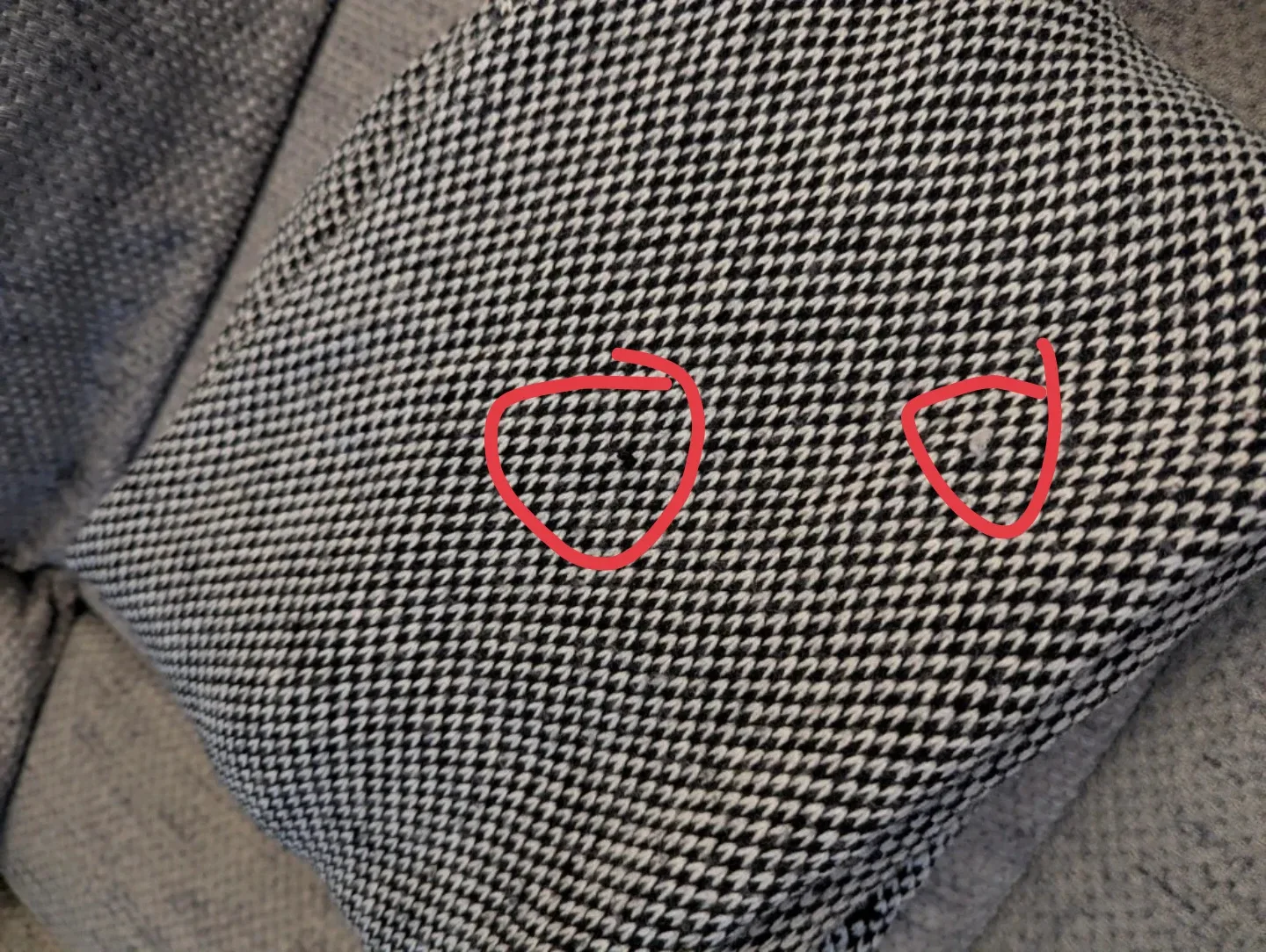 $4 for 4 Winter Accessories image indicator(2)