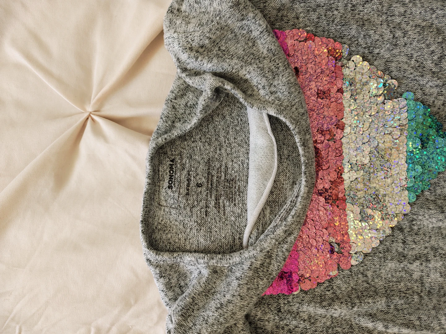 Size 6-8  Heart Sweater & Old Navy Gray Leggings - photo 5