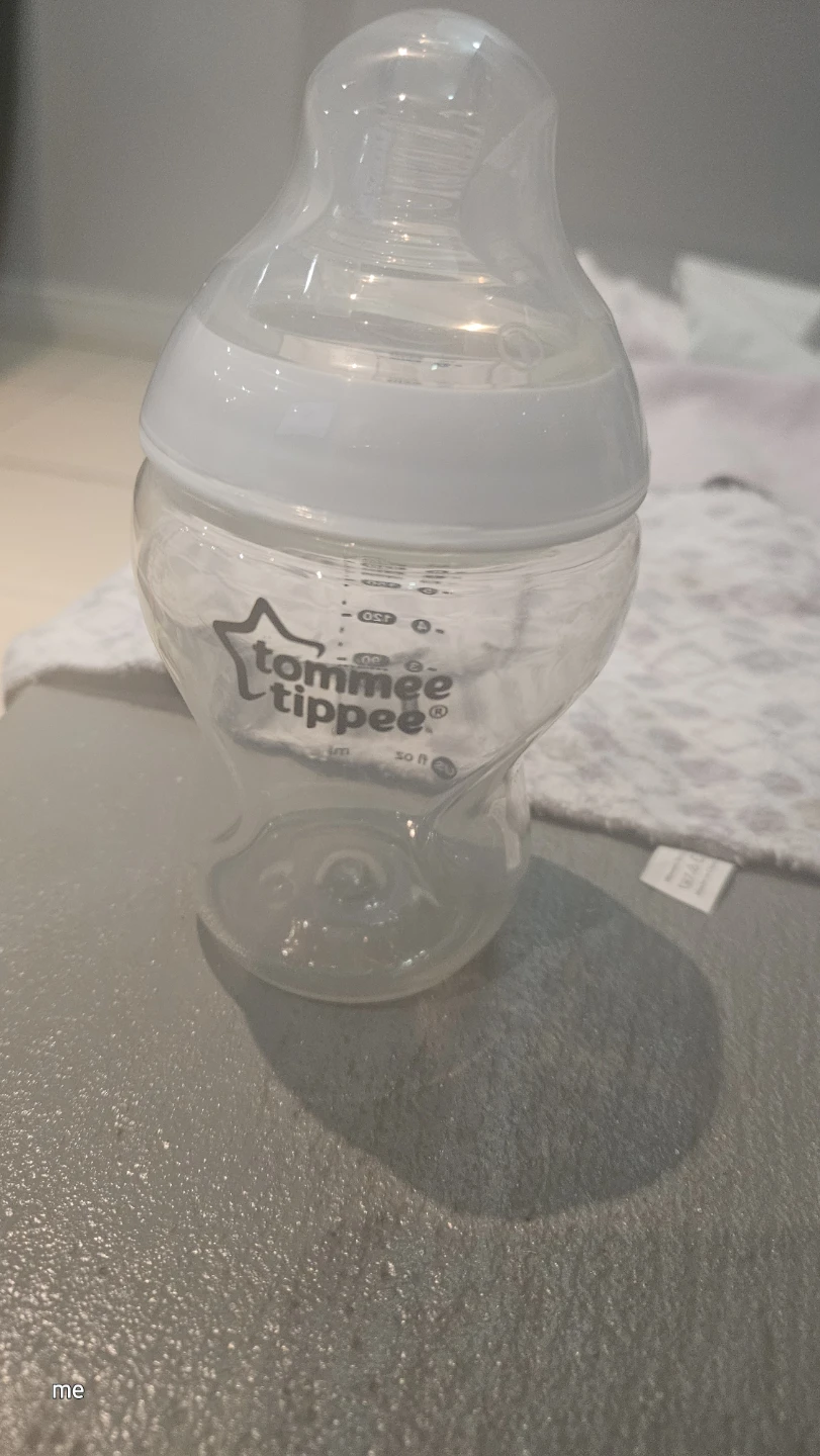 Tommee Tippee Baby Bottle & Insulated Carrier