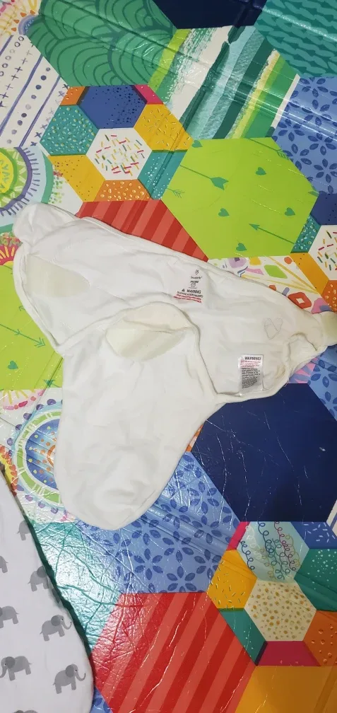 Swaddle Wraps (0-3 months) image indicator(3)