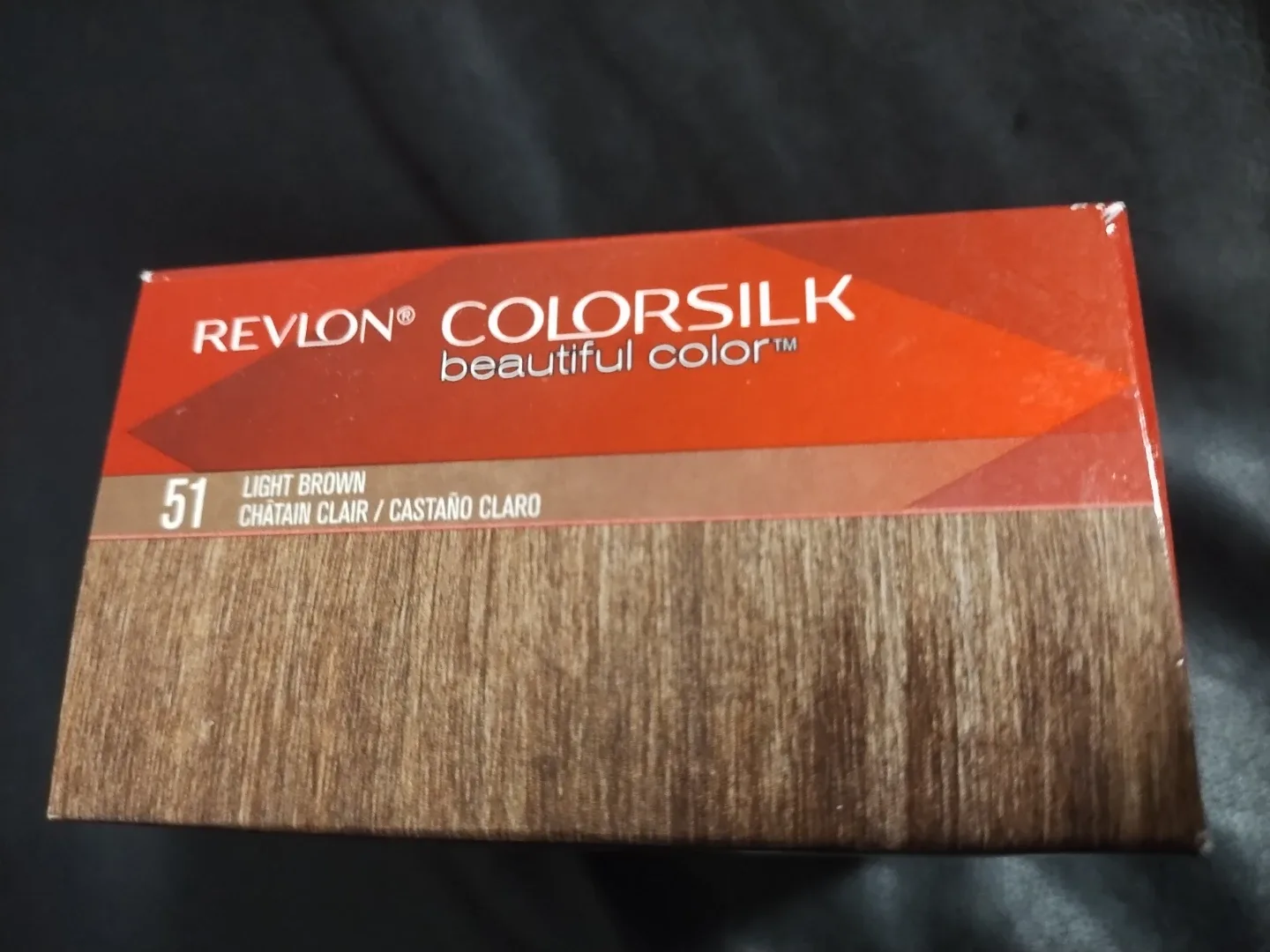Revlon ColorSilk 51 Light Brown Hair Dye - New image indicator(3)