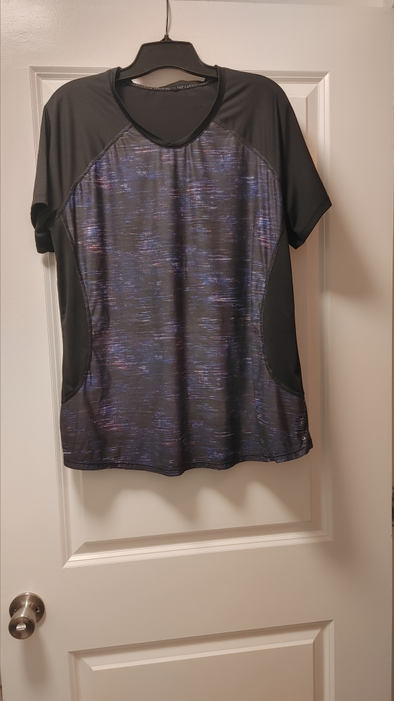 34 Degrees Cardio Training Shirt size Large