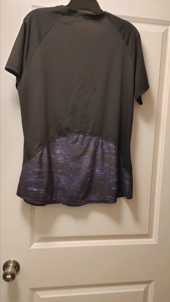 34 Degrees Cardio Training Shirt size Large image indicator(7)