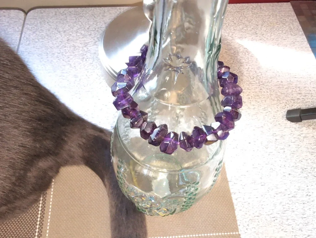 Amethyst Gemstone Bracelet image indicator(2)