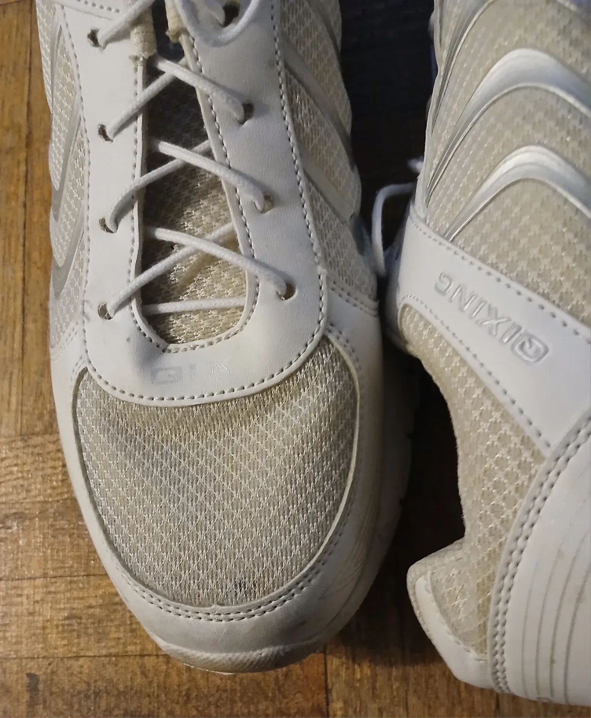 ONIXIO White Sneakers image indicator(5)