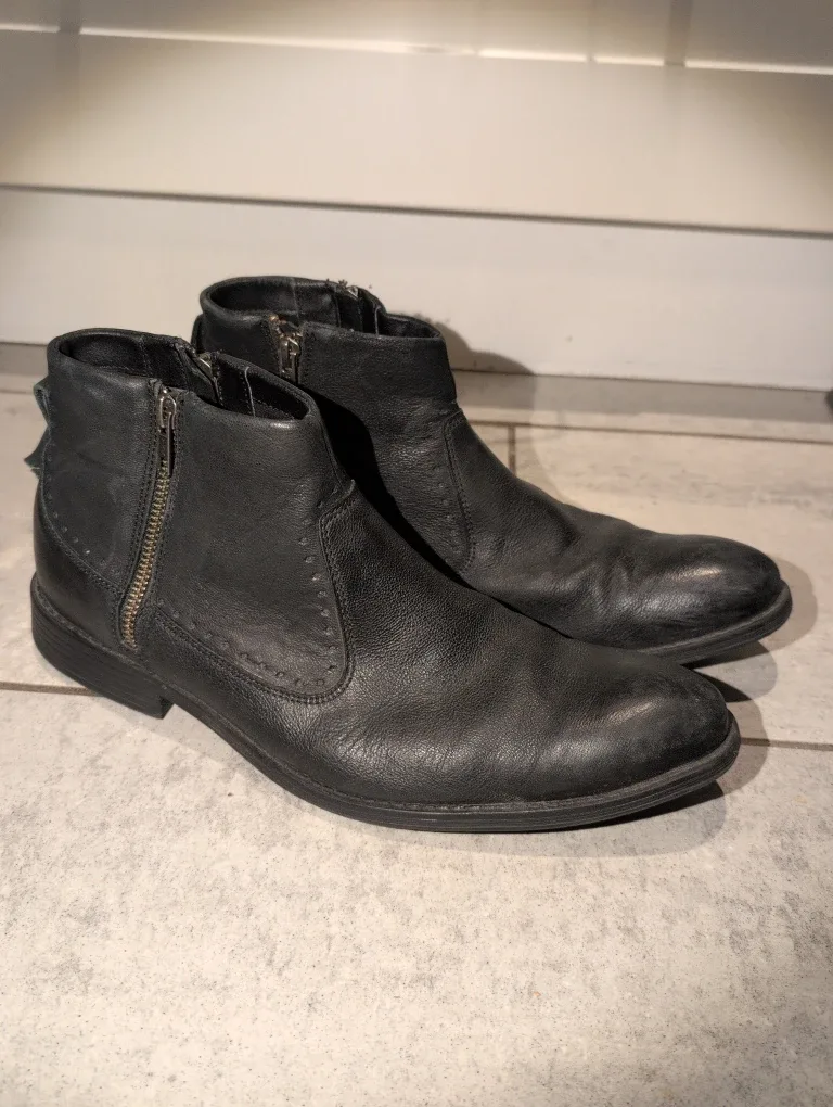 Stacy Adams Black Leather Ankle Boots
