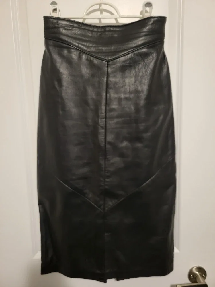 Vintage DANIER Soft Leather Skirt (3/4L)