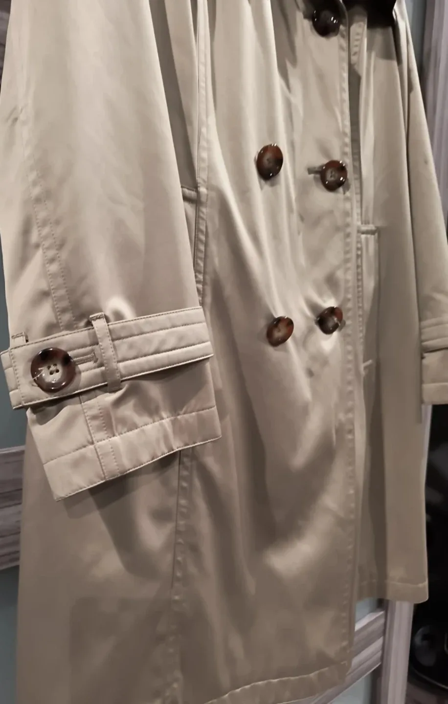 Michael Kors Beige Trench Coat image indicator(5)