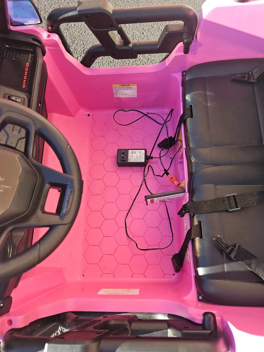 Pink Ford Bronco Kids Ride On Truck image indicator(5)