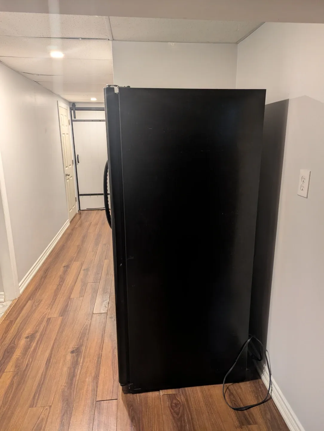 Black Side-by-Side Refrigerator image indicator(2)