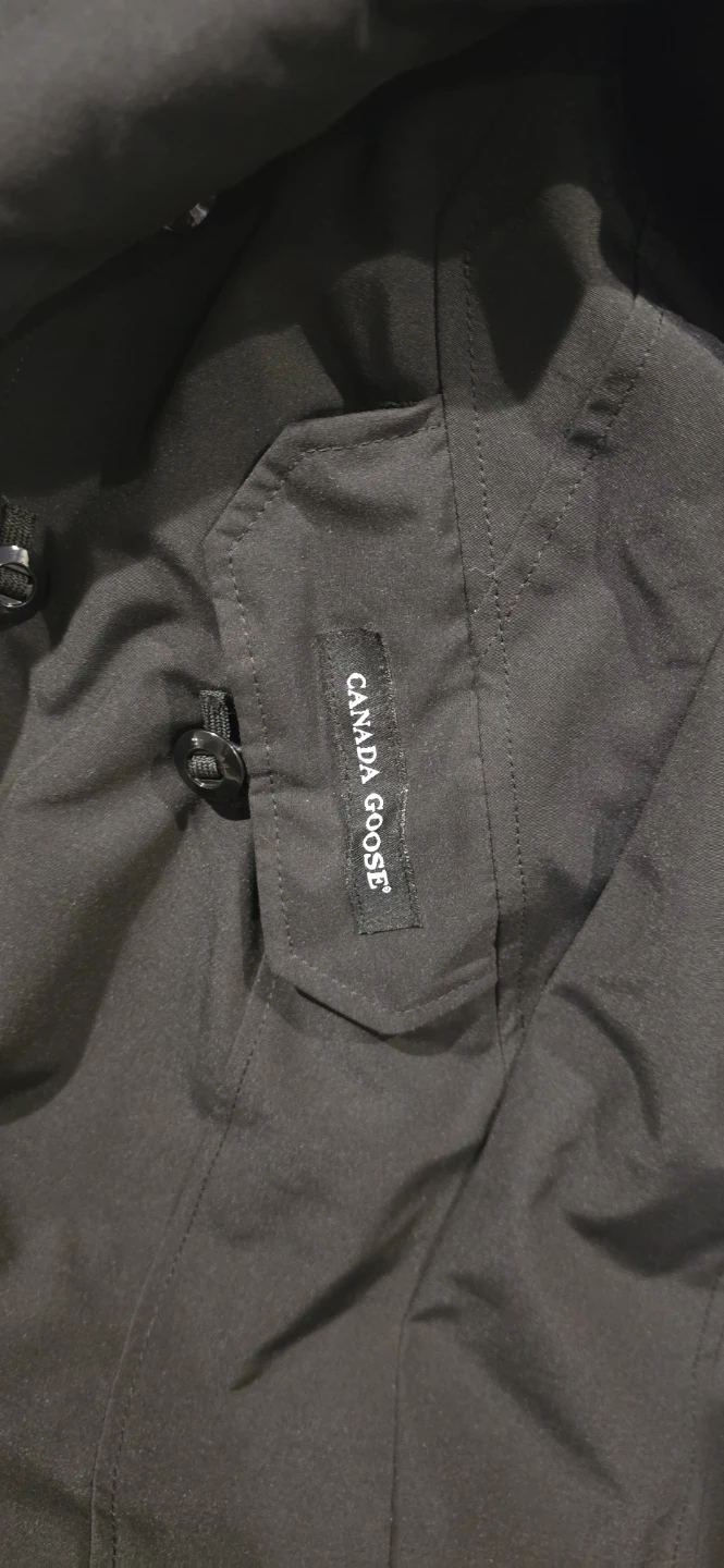 Canada Goose Down Parka - Size XS - photo 4