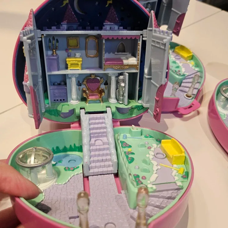 Vintage Bluebird Polly Pocket Compact Lot image indicator(8)