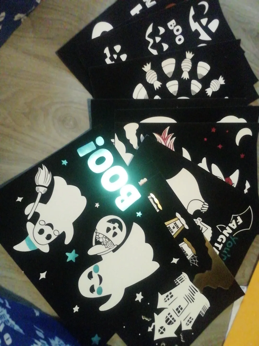 Sketch Pads, Paper, and Craft Supplies image indicator(7)