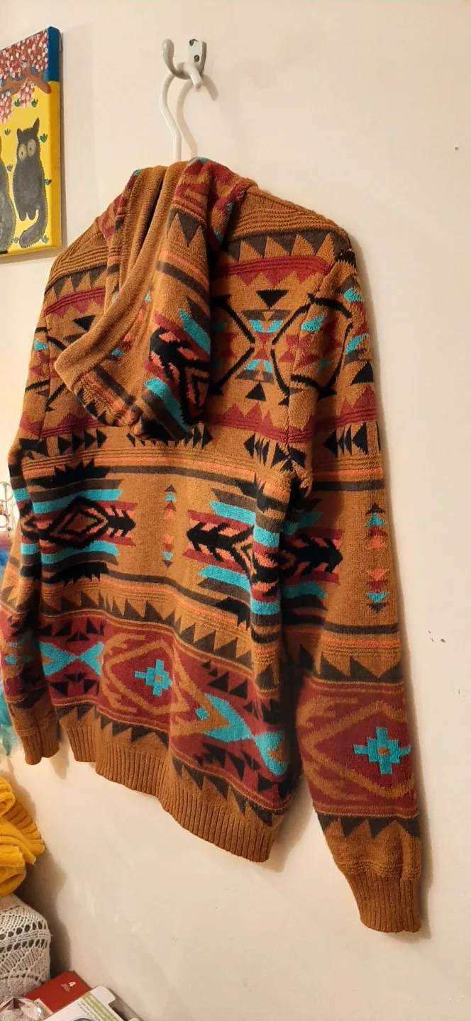 American Eagle Aztec Hoodie - Size S image indicator(6)
