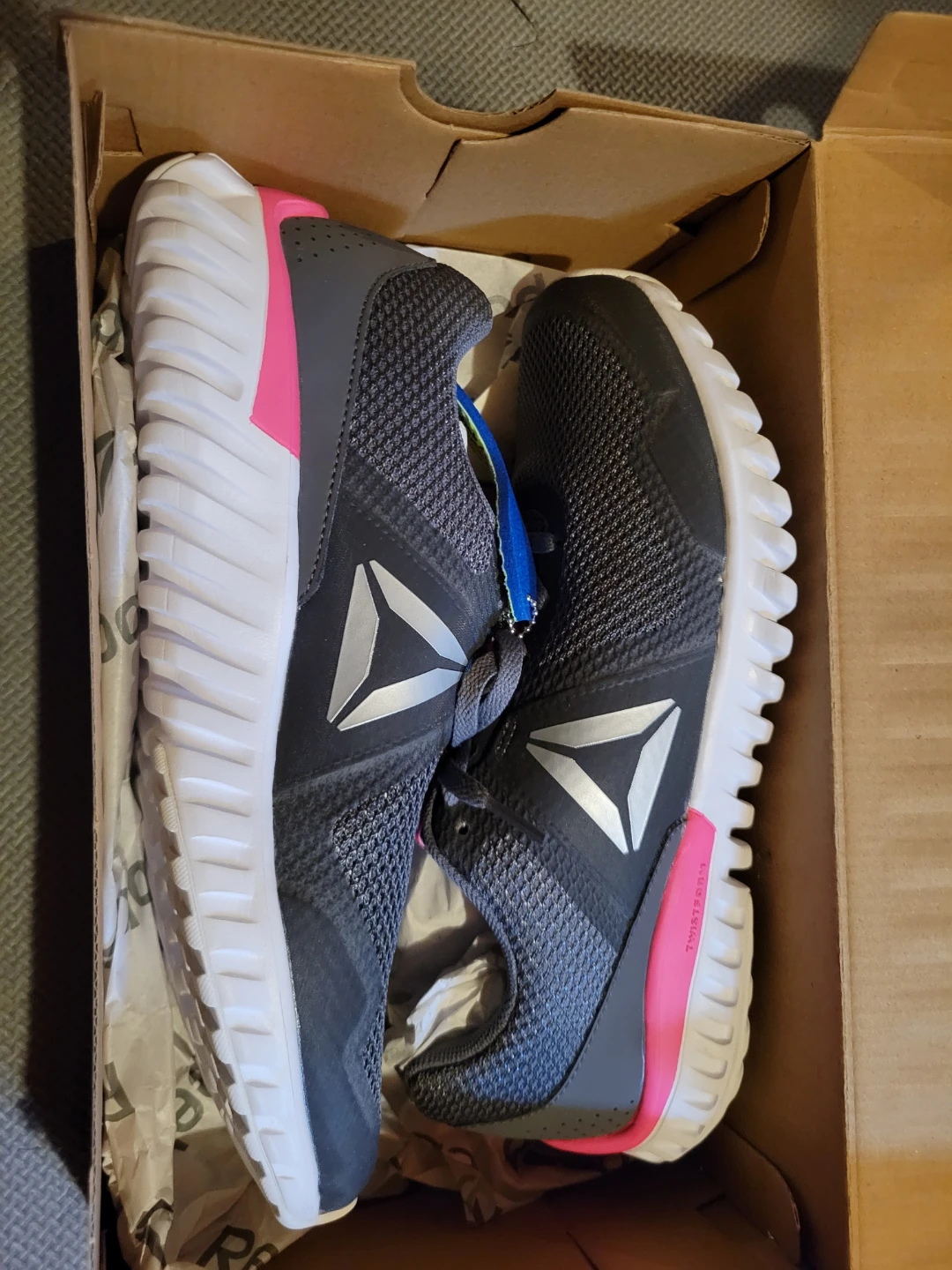 Reebok Women's Running Shoes, Size 8.5, Grey/Pink