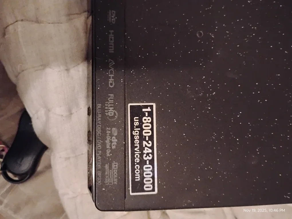 LG BP330 Blu-ray Disc/DVD Player image indicator(3)