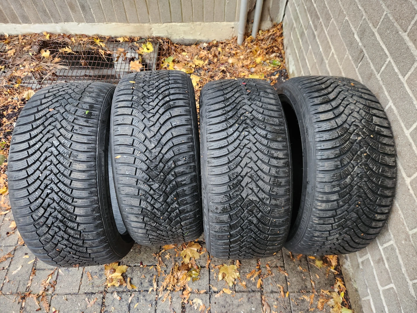 Falken Eurowinter HS01 235/40R18 - photo 2