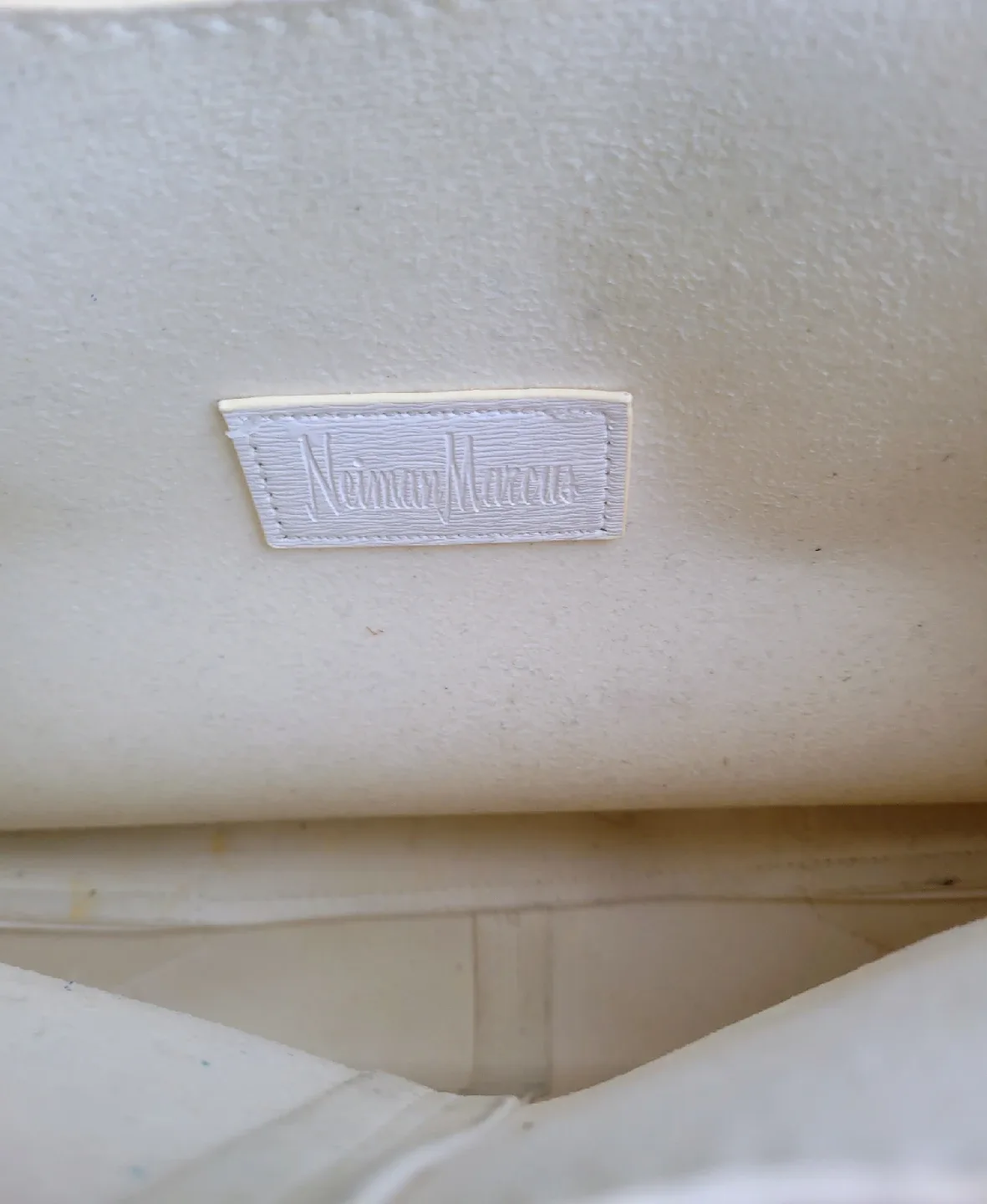 Neiman Marcus Cream Tote Bag🥕 image indicator(2)