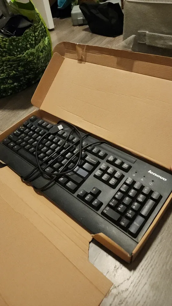 Lenovo Keyboard in Box