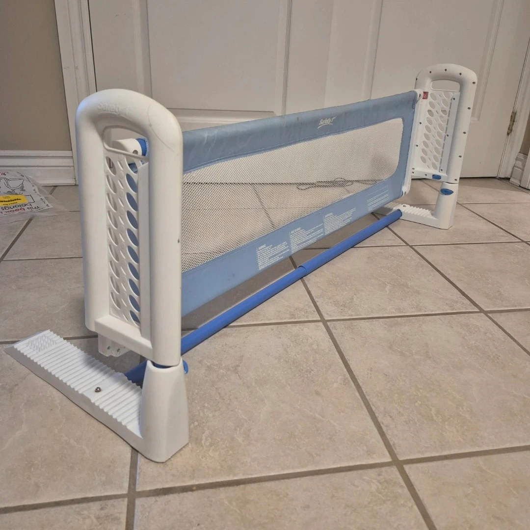 Safety 1st Bed Rail - Blue