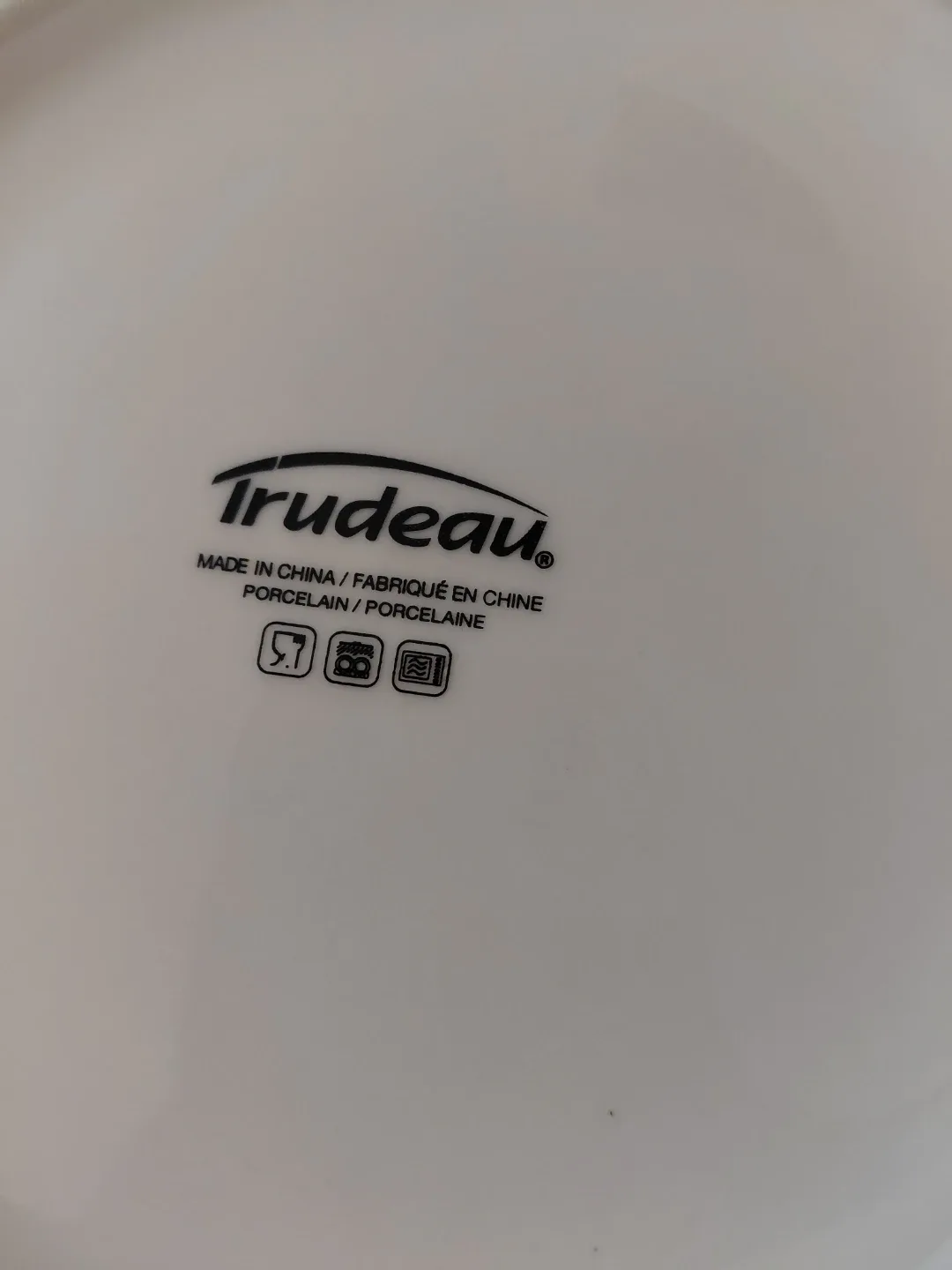 Trudeau Porcelain Dishes image indicator(3)