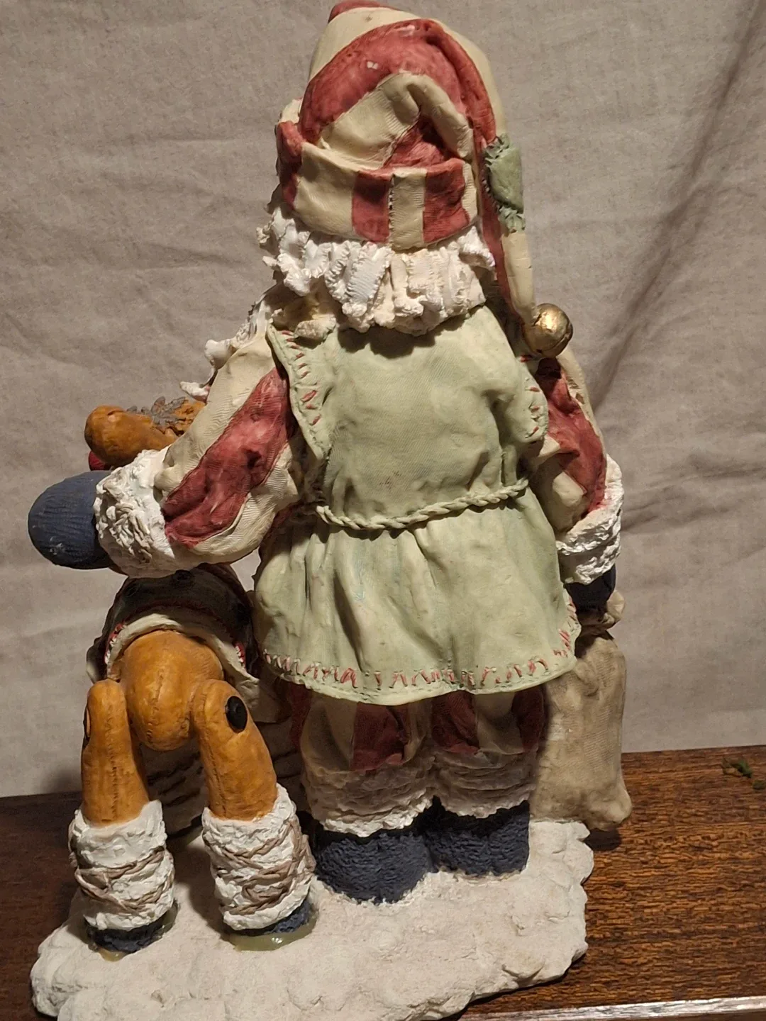 Santa Claus Figurine with Reindeer image indicator(2)