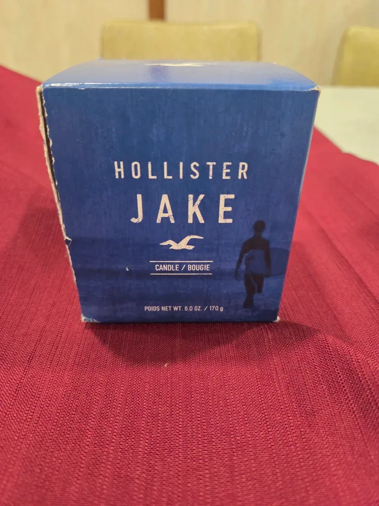 Hollister Jake Candle - 6 oz