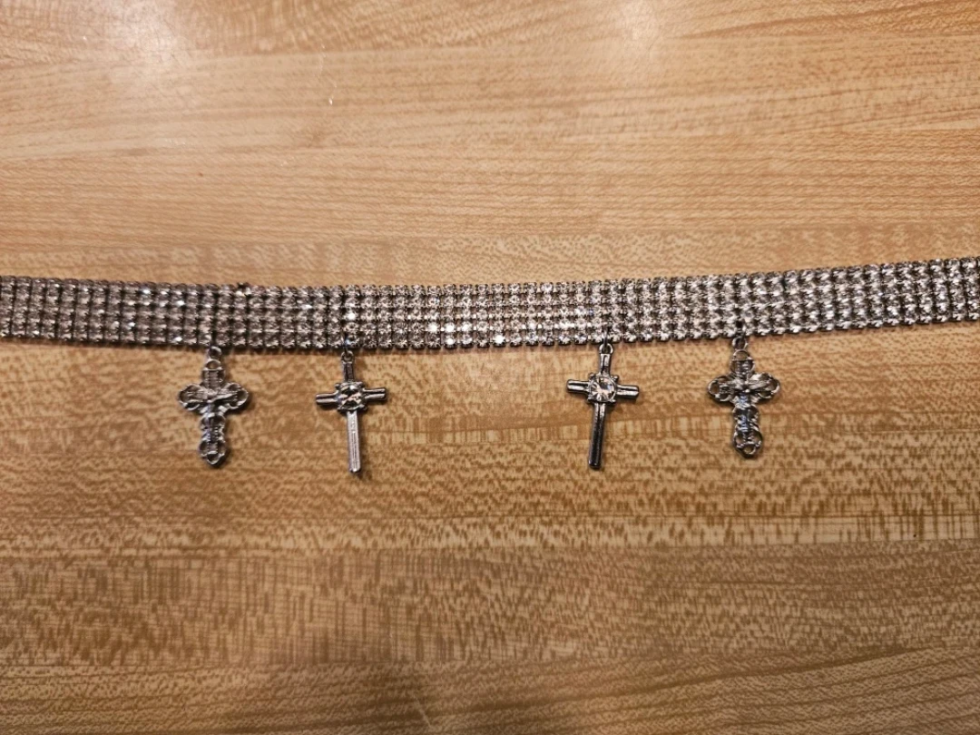 Rhinestone Choker Necklace with Crosses - photo 2