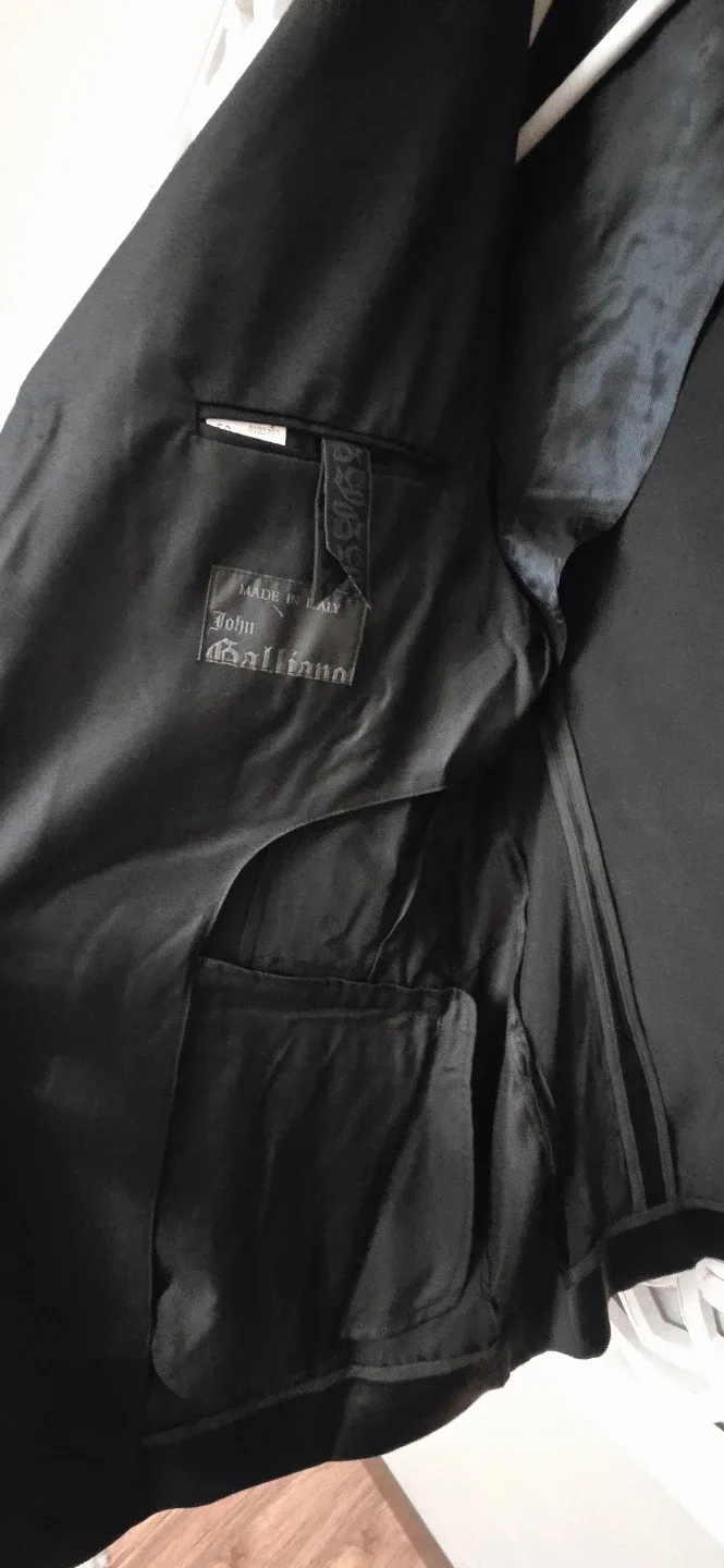John Galliano Black Blazer image indicator(5)